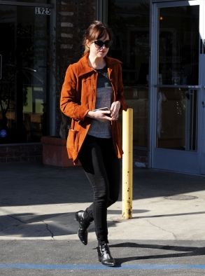 CANDIDS_283729.jpg