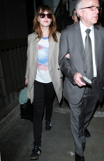 dakotajohnson_2814429.jpg