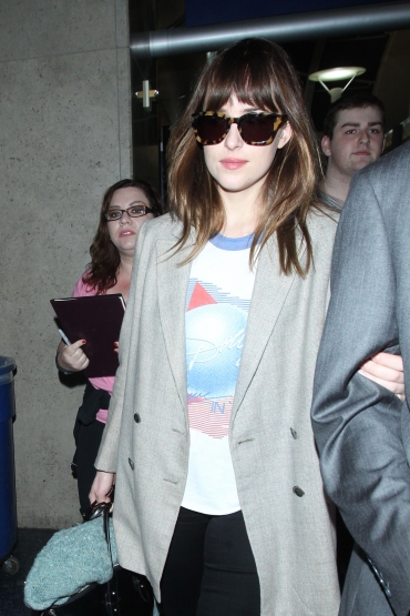 dakotajohnson_288429.jpg