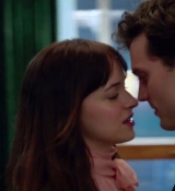 fiftyshadesofgreytrailer_0438.jpg