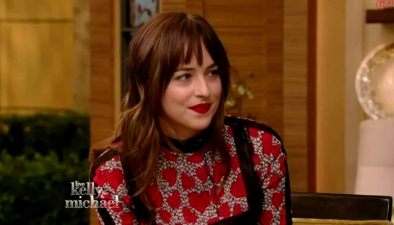 dakotajohnson0130.jpg