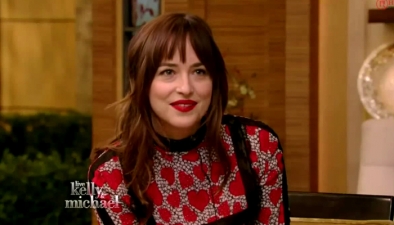 dakotajohnson0136.jpg