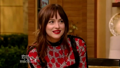 dakotajohnson0137.jpg