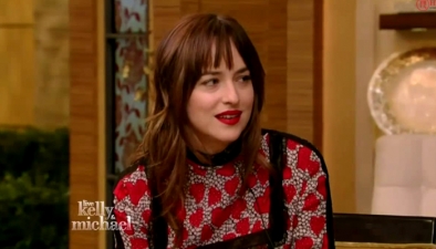 dakotajohnson0305.jpg
